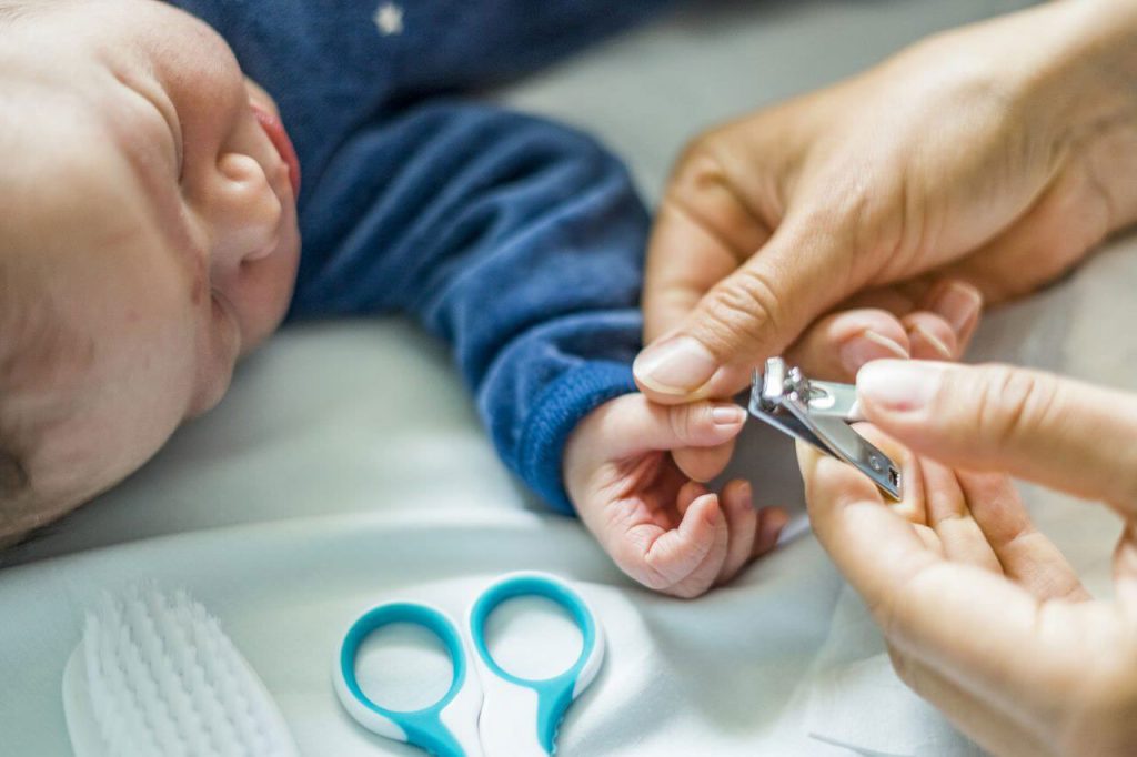 couper-ongle-bebe-premiere-fois