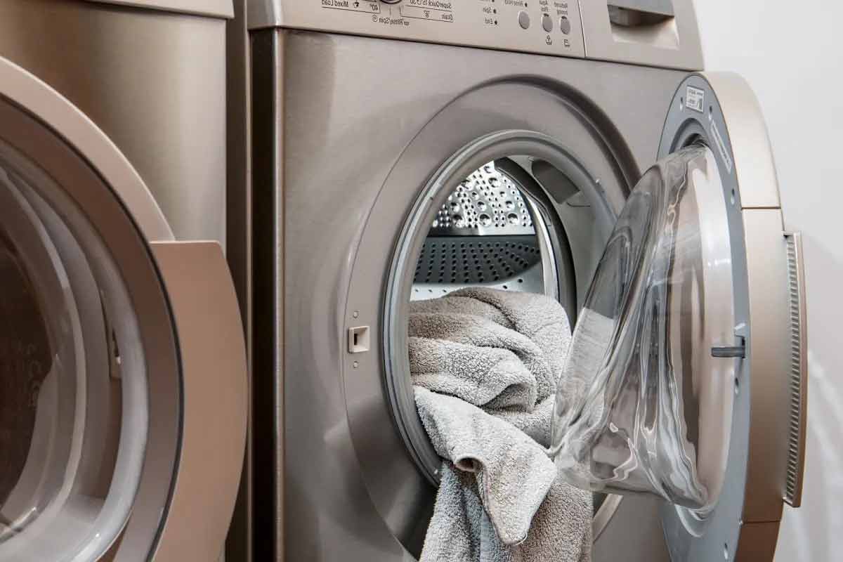 Entretien machine à laver : 3 conseils pour une hygiène parfaite